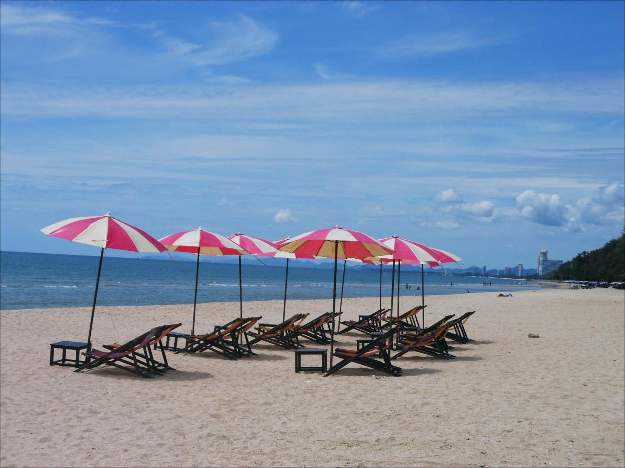 Long Beach Cha-Am Hotel Kültér fotó